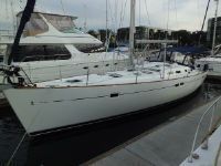 Beneteau. 473