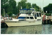 Marinette 41 Motor Yacht