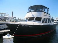 Mainship 43 Trawler Aft Cabin