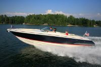 Chris-Craft Launch 28 With 300 Hp