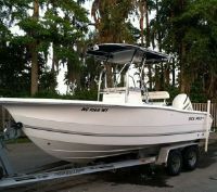 Sea Pro 206 Center Console
