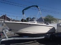 Trophy 1703 Center Console