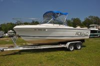 Robalo R 2160 Walk