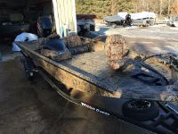Triton 18 Tx Camo W/ 115Hp 4S
