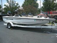 Tracker 18 Avalanche Dual Console