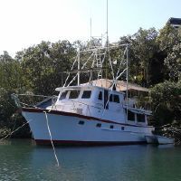 Grand Bahama Pilothouse Cruiser