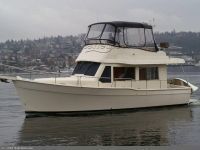 Mainship 34 Sedan Trawler