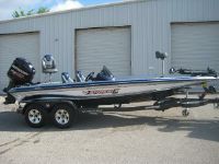 Phoenix Boats 619 Pro