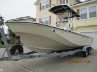 Boston Whaler Outrage 25