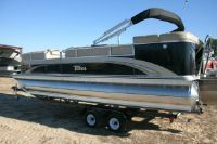 Tahoe Pontoon Vista Tri-Toon