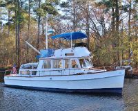 Grand Banks 36" Classic #68