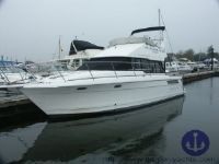Bayliner 3688 - Keine Sealine