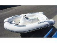 Avon Seasport 3.20 Jet