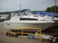 Bayliner 2252 Cuddy