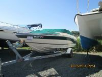 Celebrity 21' Bow Rider