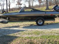 Cajun 1950 Fishmaster