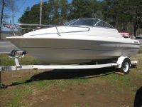 Bayliner Cuddy Cabin 1952 Capri
