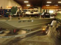 Tracker Grizzly 1654 Awl