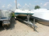 Starcraft 20'Deckboat