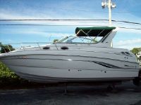 Chaparral 300 Signature Cruiser