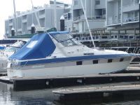 Cruisers 3370 Espirit