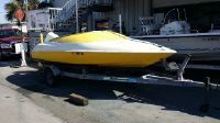Chris-Craft Caper 16