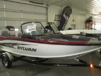 Sylvan Expedition Sport 1700 Dc