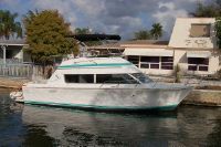 Pacemaker 32 Sedan Cruiser Flybridge