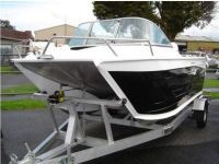 Australian Power Cat Mako Cat 4.85