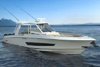 Boston Whaler 420 Outrage