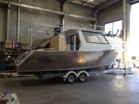 New Oceanic Fabrication/8M Enclosed Cabin