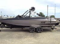 Axis Wake Research A24