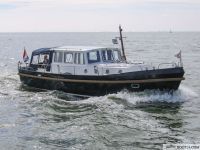 Roeier 1000 Motorjacht