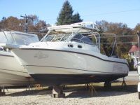 2004 Boston Whaler 305 Conquest