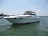 Sea Ray 37