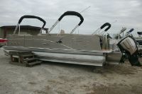 Tahoe Pontoon Sierra Elite Tri-Toon