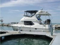 Bayliner 3587