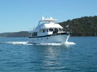 Outer Reef 800 Long Range Motoryacht