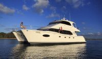 Horizon Motor Yachts Elegance 65 Flybridge