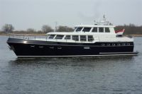 Privateer 52 Pilothouse