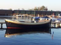 B&C Lifestyle Boats 825