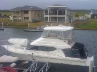 2007 Mustang M43 Flybridge Cruiser