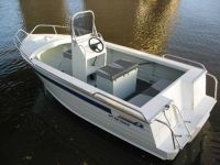 Brooker Centre Console