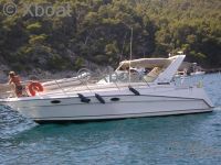 Cruiser Yachts 3070 Rogue