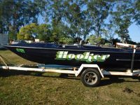 Clinker Ski Boat