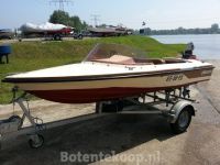 Vis /Toerbootje 6Pk 4 Tact Motor Incl. Trailer