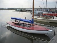Polyester 16 M² Te Koop