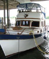 Marine Trader 44'