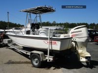 Boston Whaler 11 Outrage