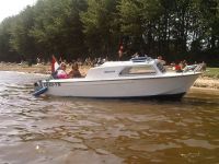 Nette Cap 400 Met Riba Trailer.